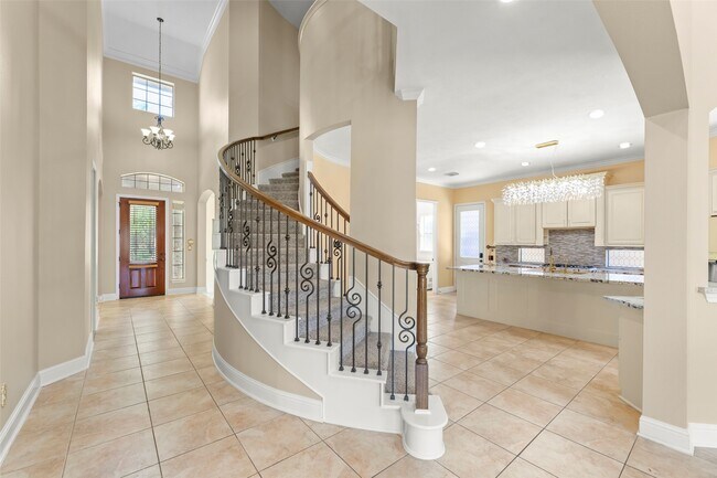 Building Photo - 25314 Greenwell Springs Ln