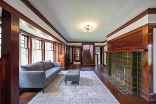 Primary Photo - 11417 Wade Park Ave