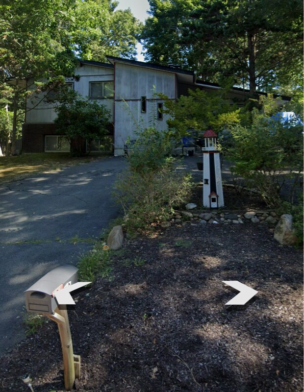 Primary Photo - 86 Hillside Dr E