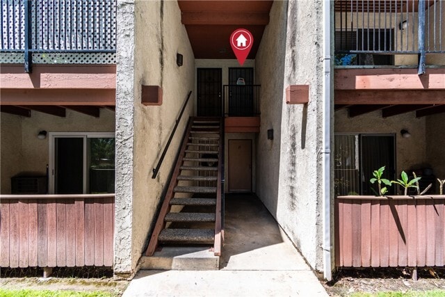 Building Photo - 1048 S Idaho St