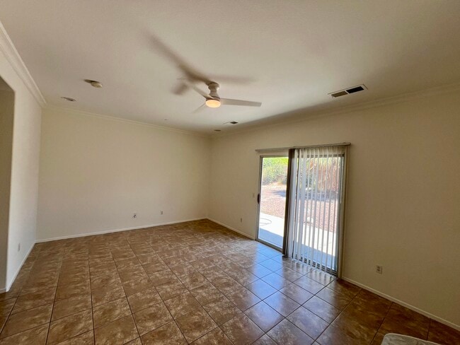 Building Photo - 728 Mira Grande