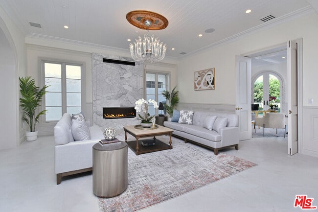 Building Photo - 548 15th St