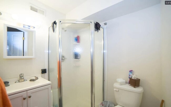 Building Photo - 1814 N 17th St