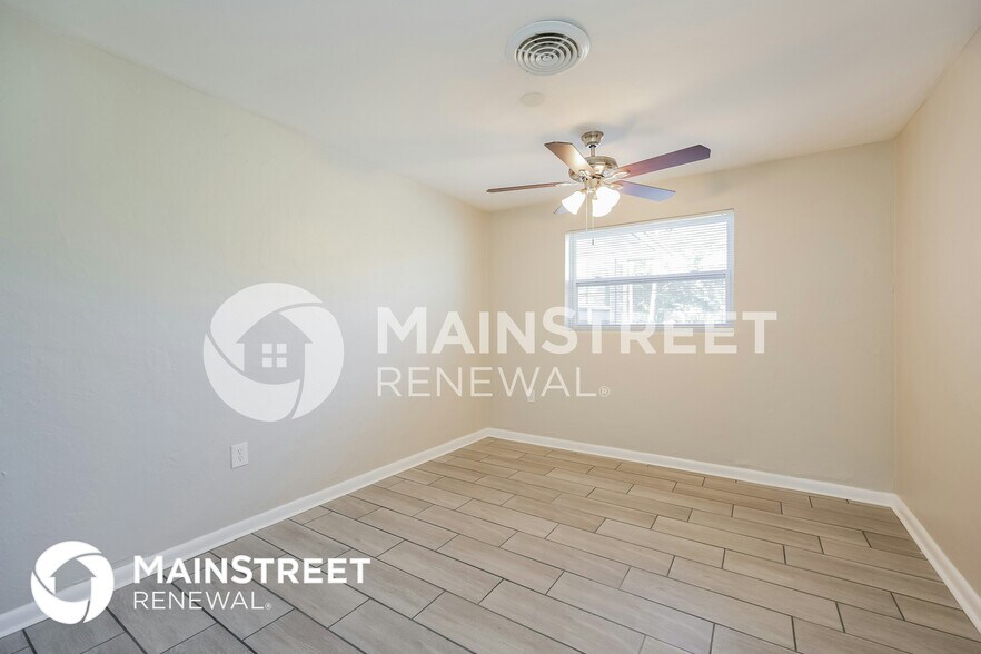 Building Photo - 1259 Burtwood Dr