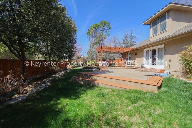 Building Photo - 4 Bed | 3 Bath | 2,659 sqft | Tulsa | Jenks School District