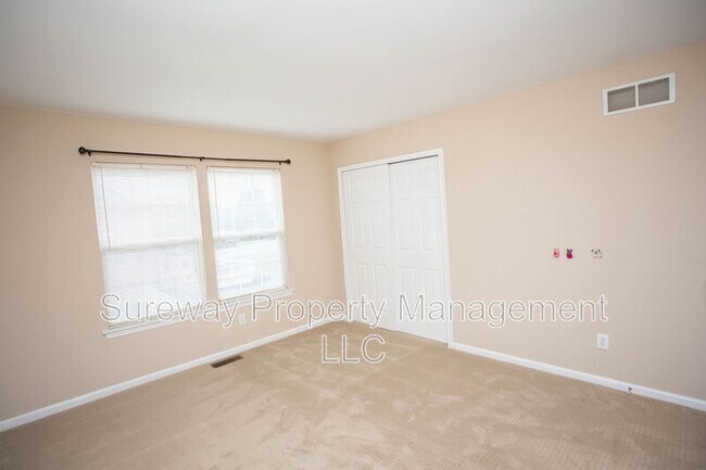 Building Photo - 7 Amaryllis Ln