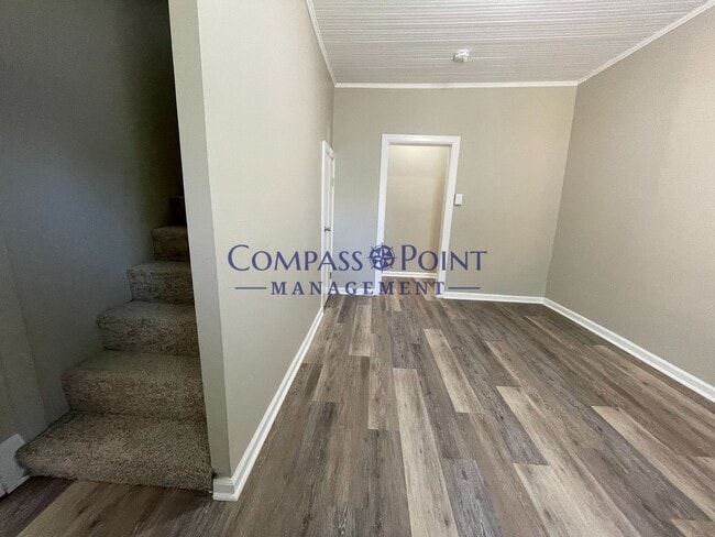 Building Photo - Newly Renovated Just For You! 3 Beds/1 Bath