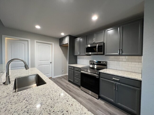 Building Photo - 2834 Melissa Ln