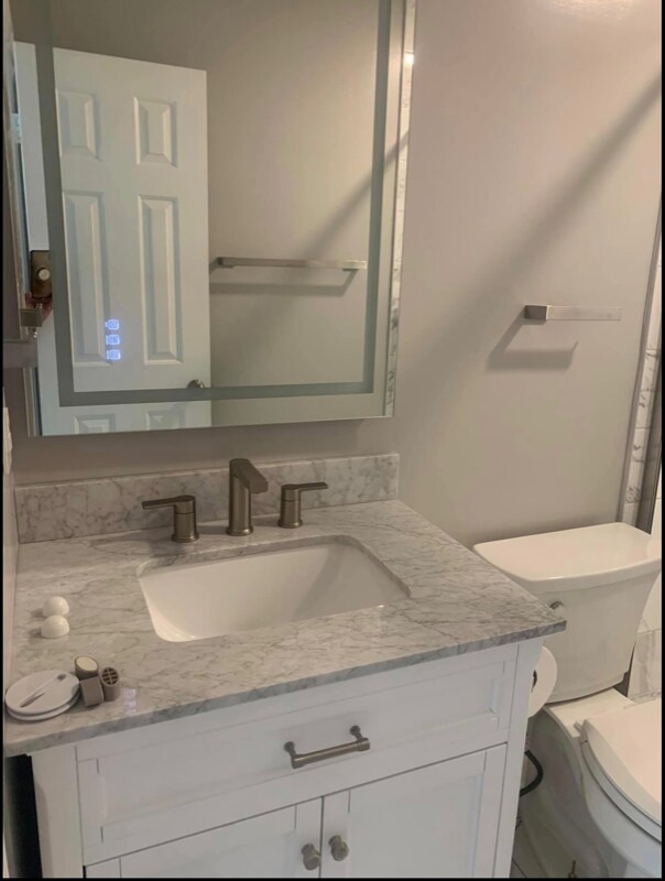 Building Photo - 6622 Sky Blue Ct