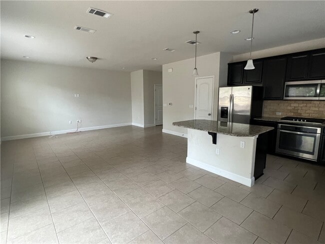Building Photo - 10602 Turnbull Loop