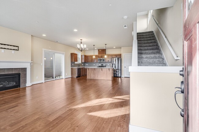 Building Photo - Beautiful 4 Bed, 2.5 Bath Rental Home in Wilsonville!