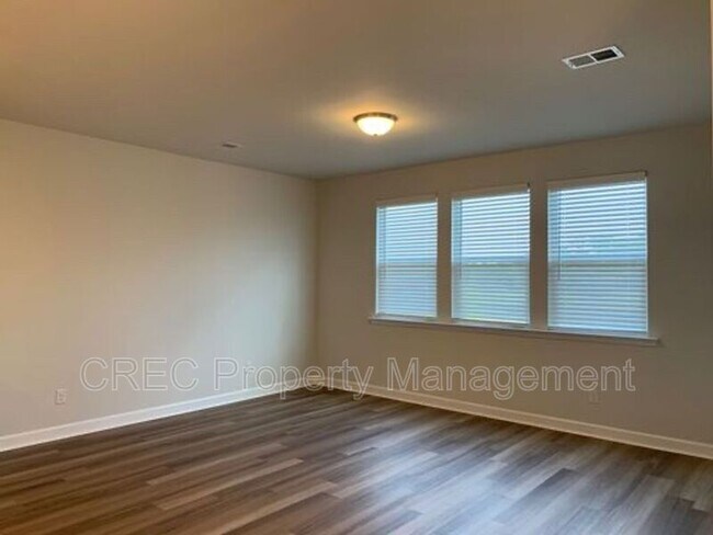 Building Photo - 603 McLernon Trce