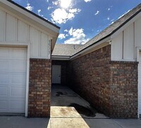 Building Photo - 5513 Itasca St