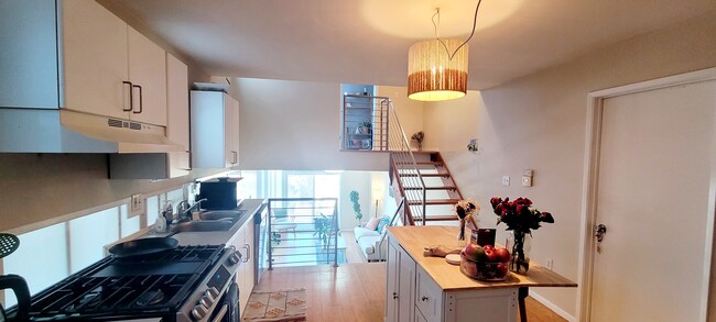 Kitchen view looking up to 3rd level - 348 Patton St