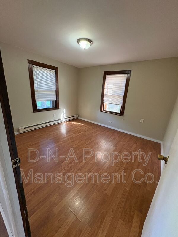 Building Photo - 263 Acres Rd