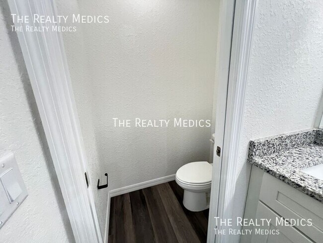 Building Photo - 290 Malauka Run