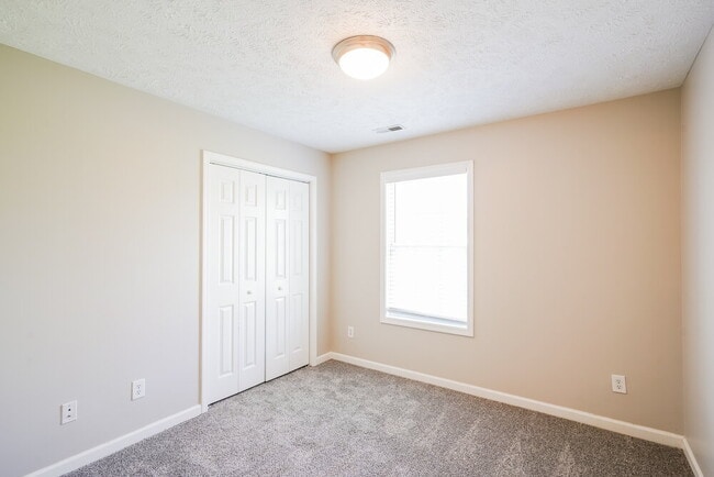 Building Photo - 6006 Boxer Pl