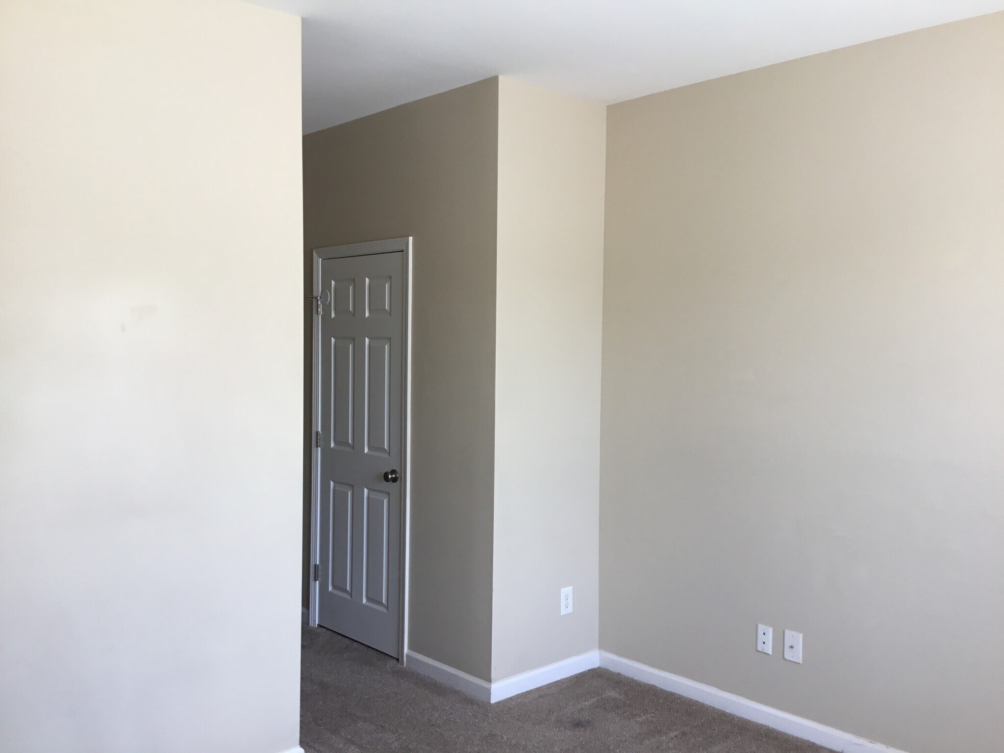 Building Photo - 615 Upwey Ct