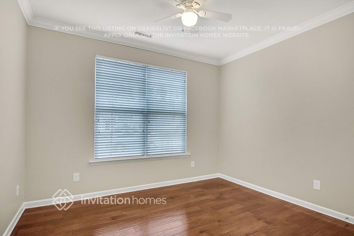 Building Photo - 816 Briana Dr