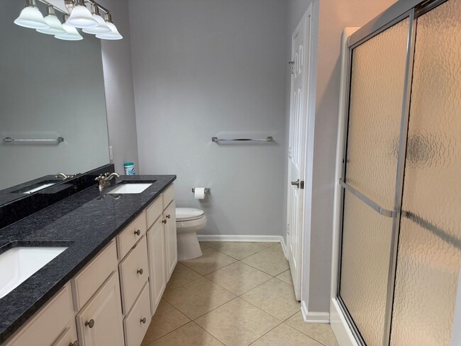 Building Photo - Beautiful Sun City Home