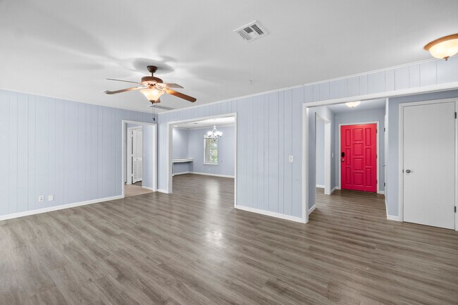 Building Photo - 5854 E 46th Pl