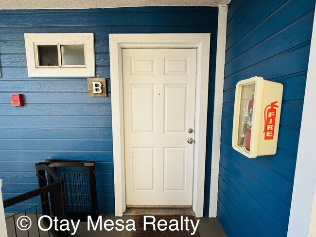Building Photo - Spacious 2-Bedroom, 2.5-Bath Condo Just One Block from the Beach– Imperial Beach