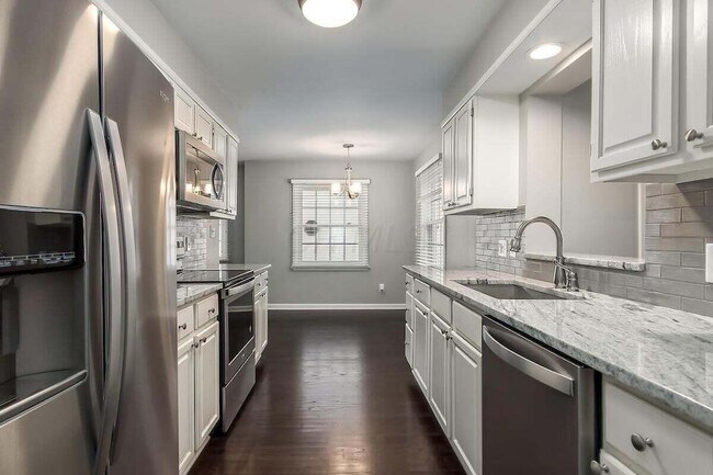 Building Photo - 2242 Wickliffe Rd