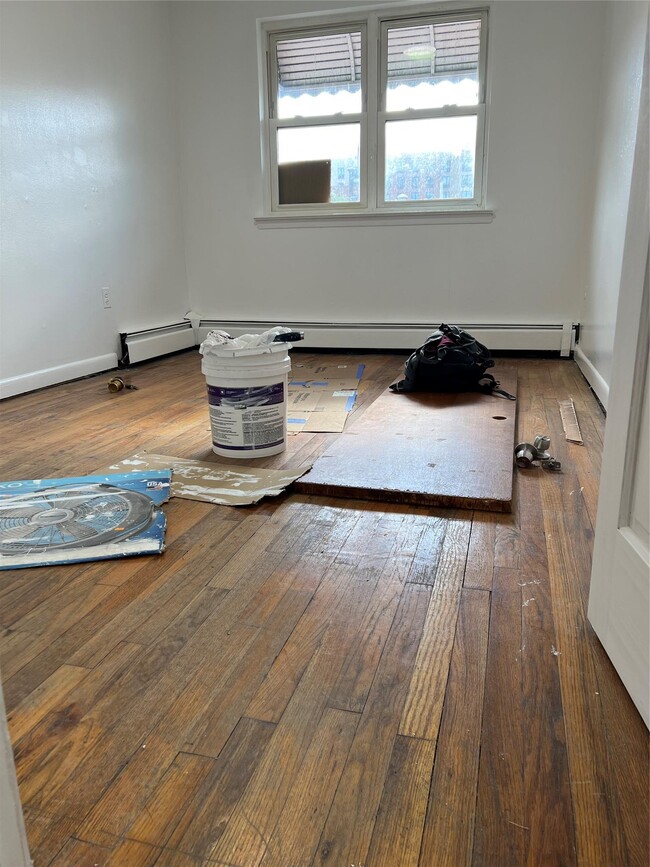 Building Photo - 1115 Beach Ave
