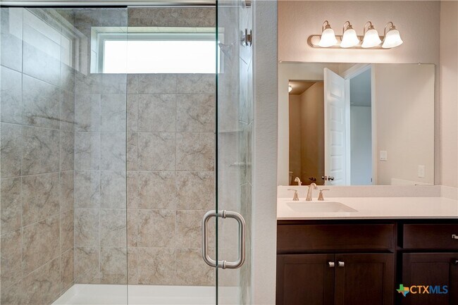 Building Photo - 130 Hidden Branch Cv