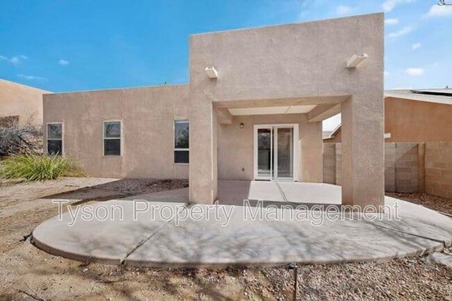 Building Photo - 10309 Longmont Pl NW