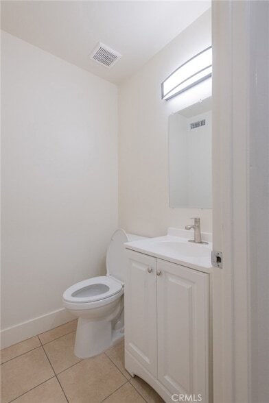Building Photo - 857 Windwood Dr