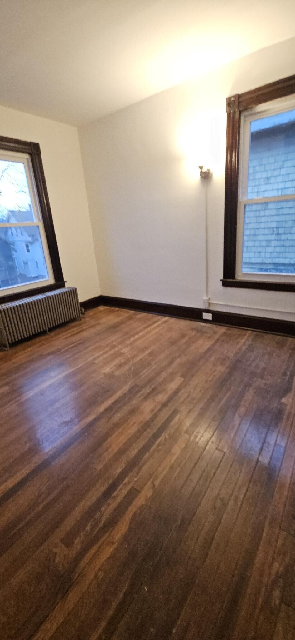 Building Photo - 141 Chestnut Ave