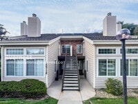 Building Photo - 13712 E Lehigh Ave