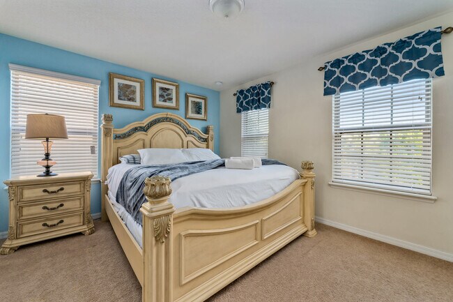 Building Photo - 8845 Rhodes St