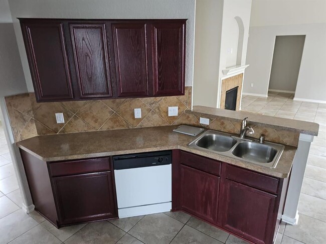 Building Photo - 5003 Colony Hurst Trail