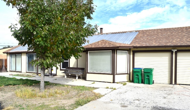 Primary Photo - 3545 Gull St