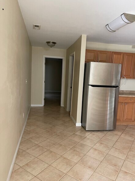 Building Photo - 35352 Gosling Ln