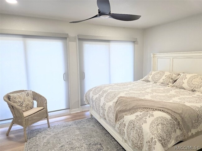 Building Photo - 65 Beach Ln