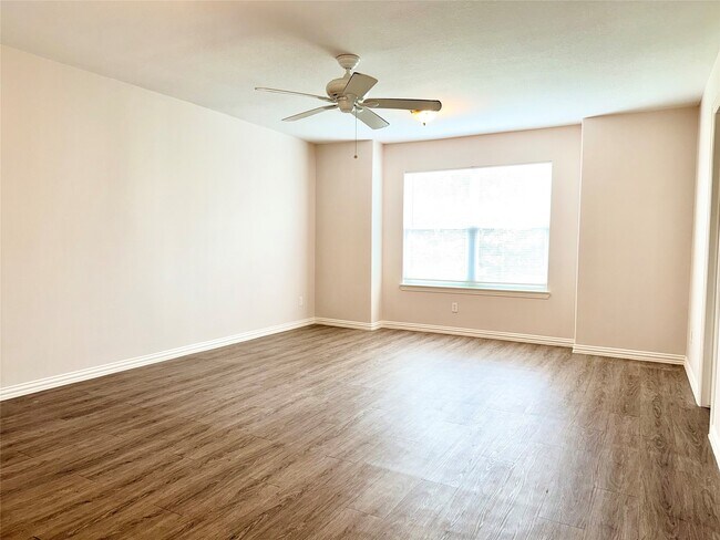 Building Photo - 12505 Venus Park Ln