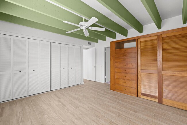 Building Photo - 3500 S Ocean Blvd
