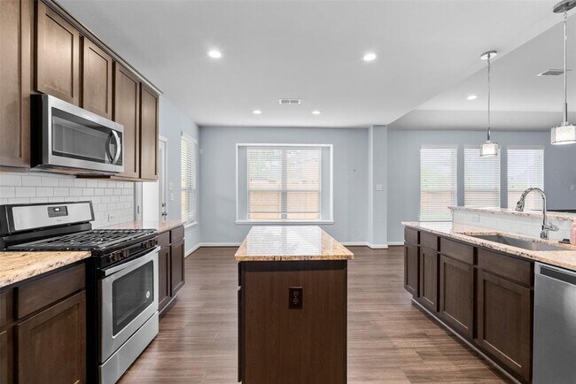Building Photo - 18010 Wagstaff Wy
