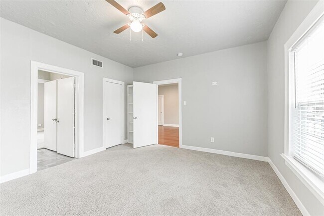 Building Photo - 2802 Arbor St