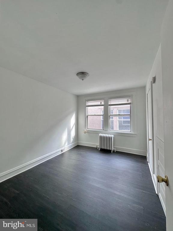 Building Photo - 415 Burmont Rd