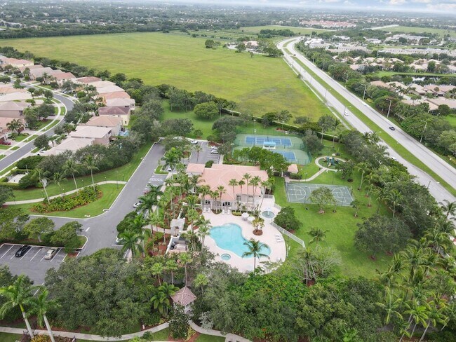 Building Photo - 7073 Via Leonardo