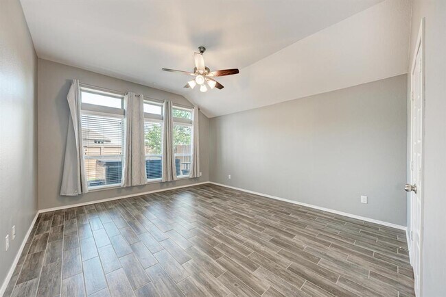 Building Photo - 12120 Mossygate Trl