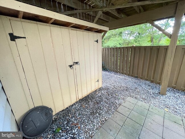 Building Photo - 7321 Castleberg Ct