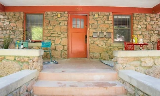 Building Photo - 1528 Mapleton Ave