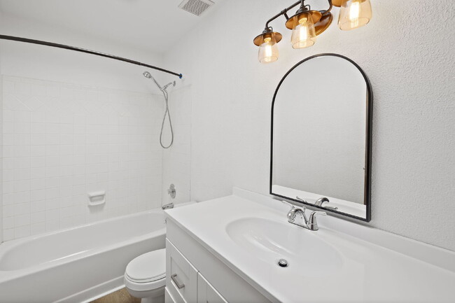 Building Photo - Spacious 6-Bedroom / 3.5-Bath Home — Great Location + Solar Savings!