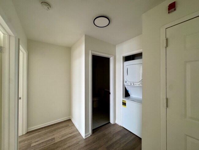 Building Photo - 5600-06 Germantown Ave - 26