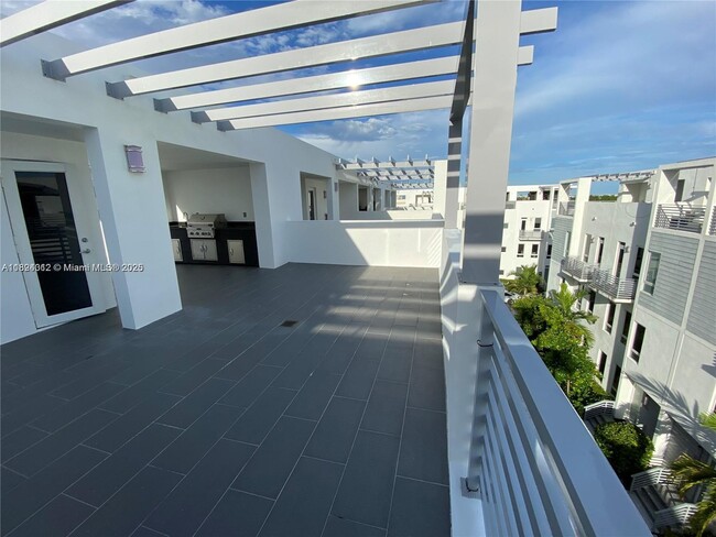 Building Photo - 9181 NW 33rd St